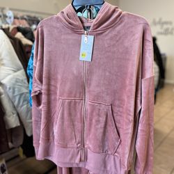 Women’s 2 Piece Set