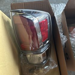 Toyota Tacoma Rear Lights 