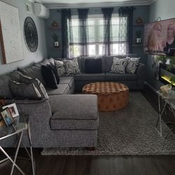 Sectional Sofa Bob's Furniture 
