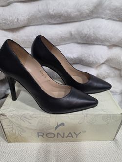 Leather High Heels