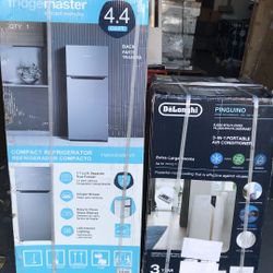 Fridgemaster 4.4 Cu. Ft Two Door Compact Refrigerator