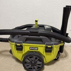 RYOBI 18VOLTS WET DRY VACUUM 