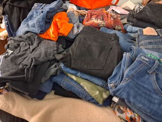 Mixed boys clothes come look