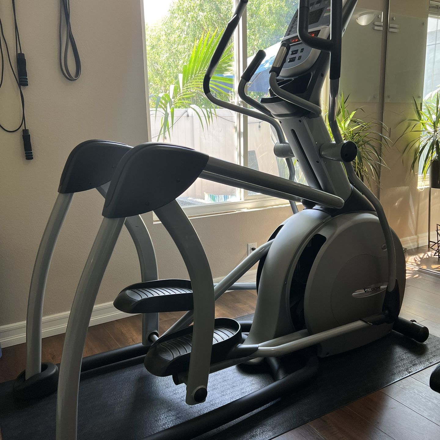 Vision Fitness S60 Elliptical Trainer 