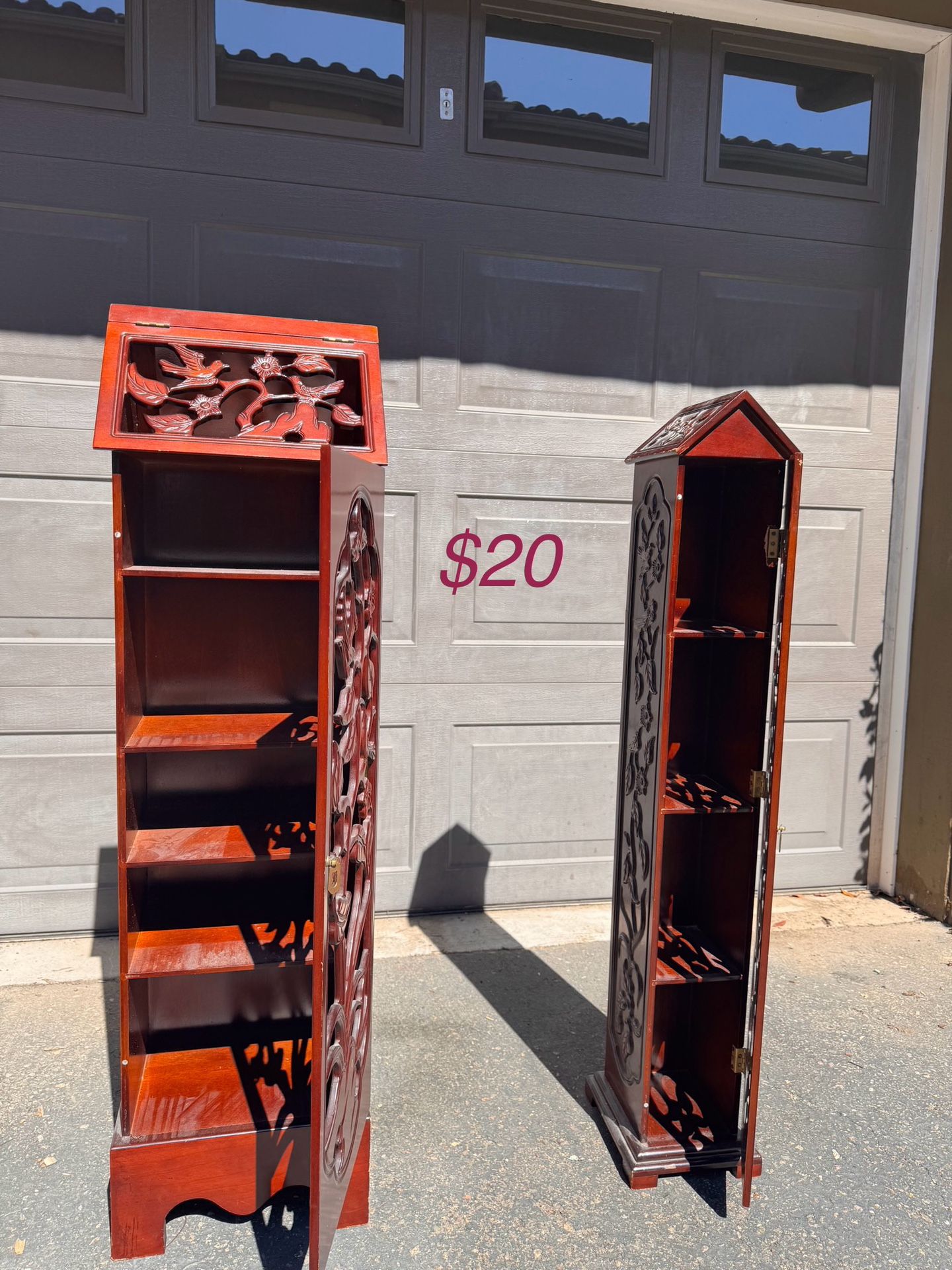 Ornate Bookshelves $20