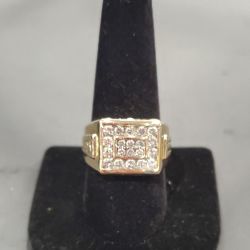 CLUSTER DIAMOND RING