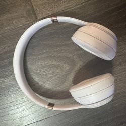 Beats Solo 4