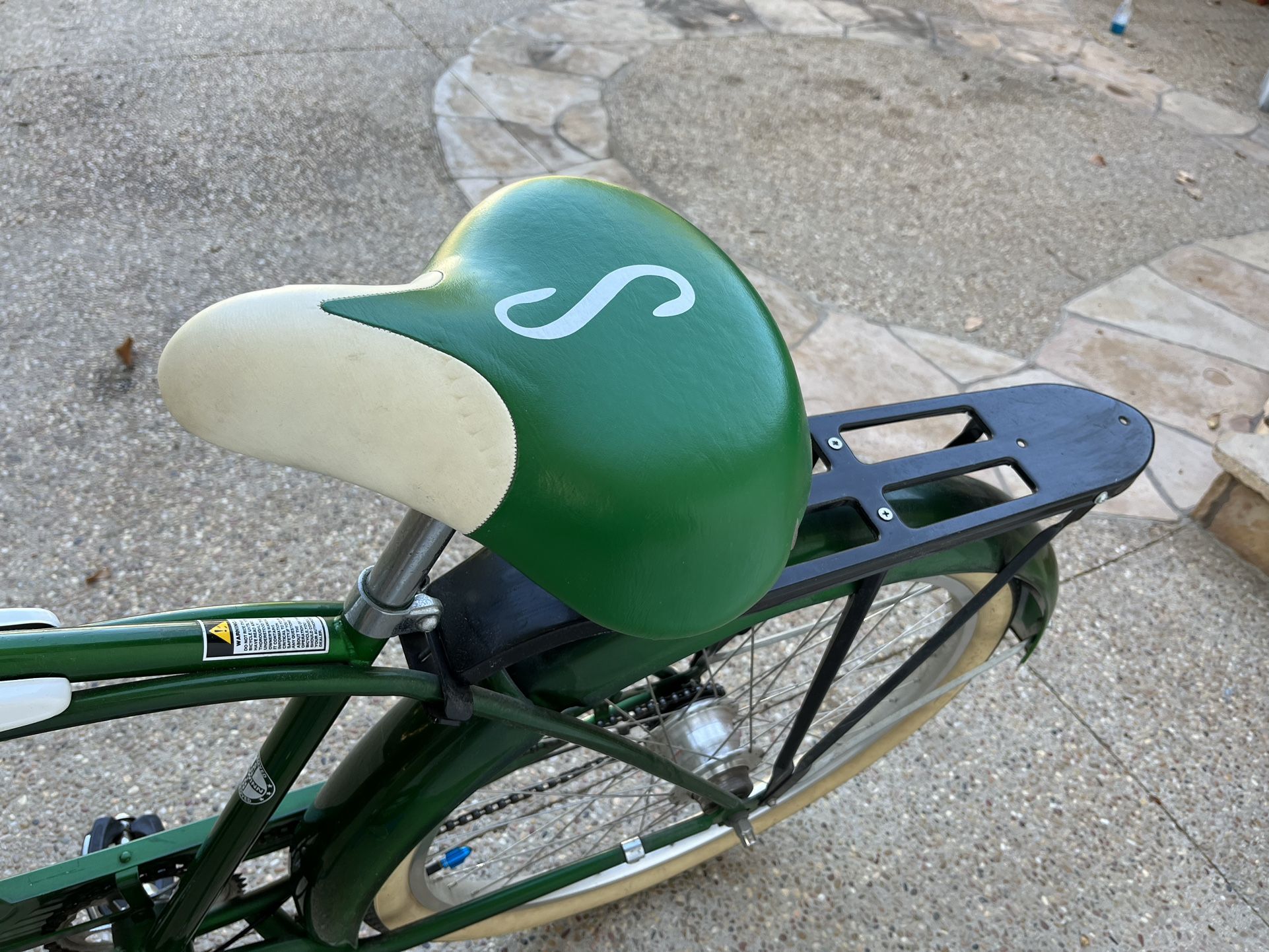 Schwinn Classic Cruiser Deluxe 7 for Sale in San Clemente, CA