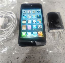 Apple Ipod Touch 4th Gen 8GB filled with Rap/Hip hop