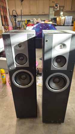 2JBL Venue Series Tower Speakers