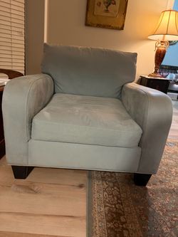 Upholstered chair