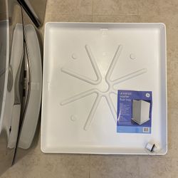 Universal washing machine drain pan (floor tray) for laundry