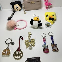 Key chain  women Lot of 12 pieces 