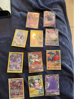 11 Pokémon Cards Bundle
