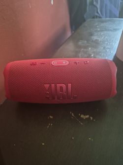 JBL charge 5 Bluetooth speaker