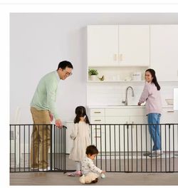 Regalo Safety 192" Super Wide Baby Gate & Play Yard, 2-in-1 Convertible Extra Wide Safety Barrier, Hardware Mounted for Toddlers & Pets, Tested & Safe