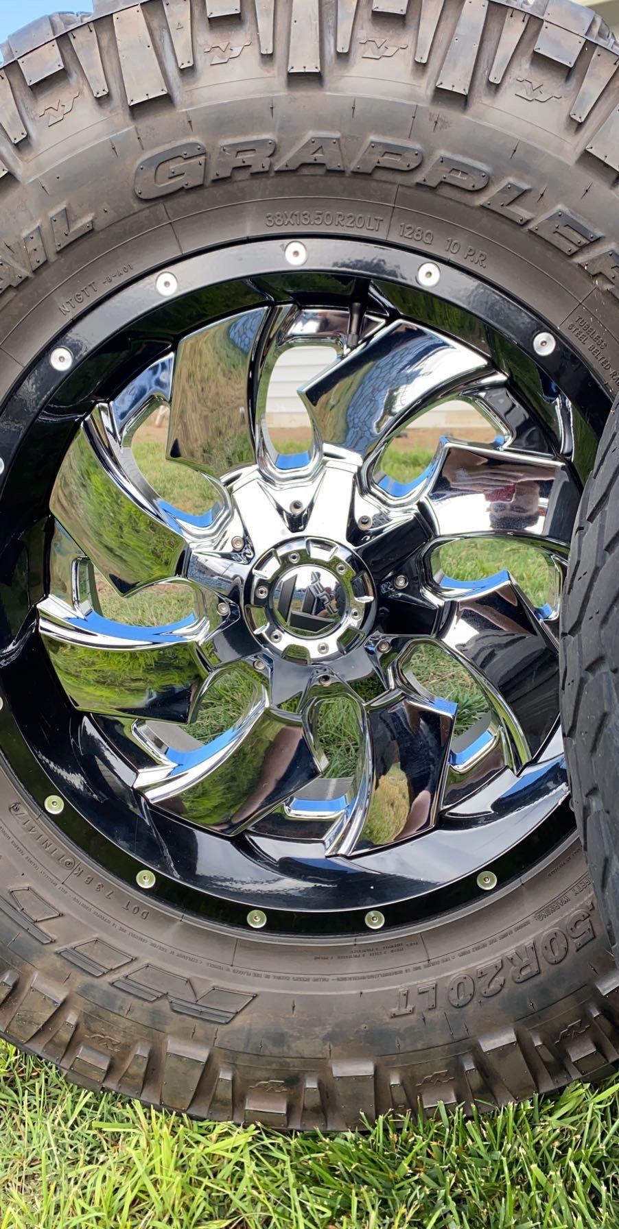 4 rims for a Ford F-350