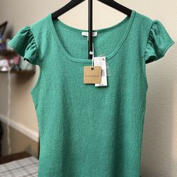 *PRICE DROP* Women’s Blouse - Green - Size Large - NWT