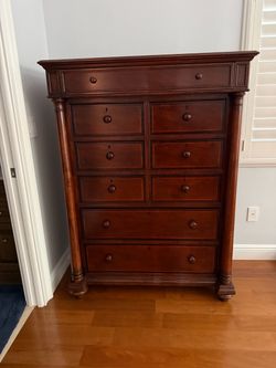 Bedroom set