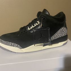 Jordan’s 3 OFF Noir