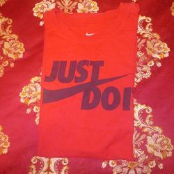 Nike Shirt 