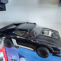 Mad Max custom build RC car 1/8 scale 4x4 Black RC Muscle Car with Supercharger Body