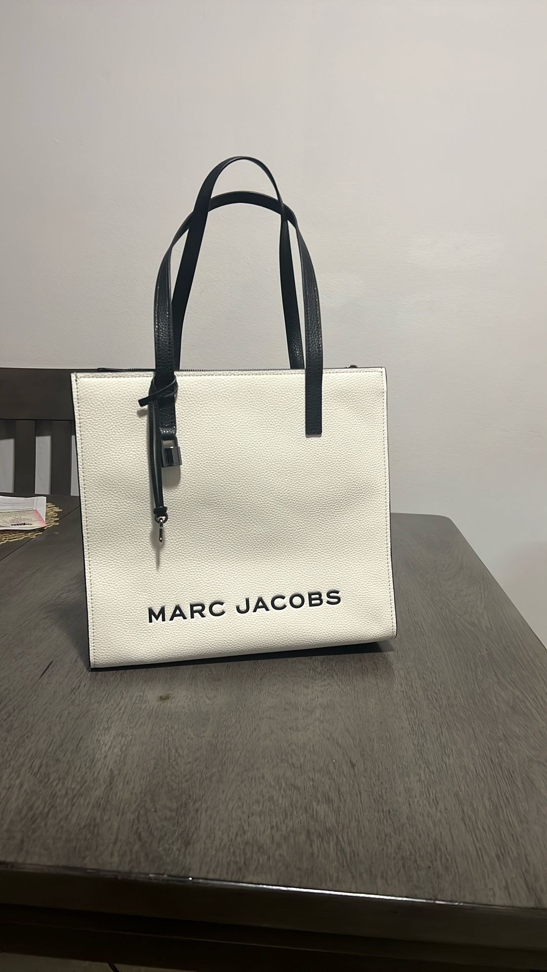 Marc Jacob’s NEW!!!