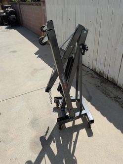 Engine Crane