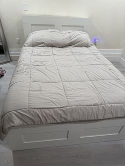 Better offer!!! FULL White Bed frame With Headboard Storage