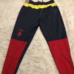 Nike  Men’s Pants Sportswear L