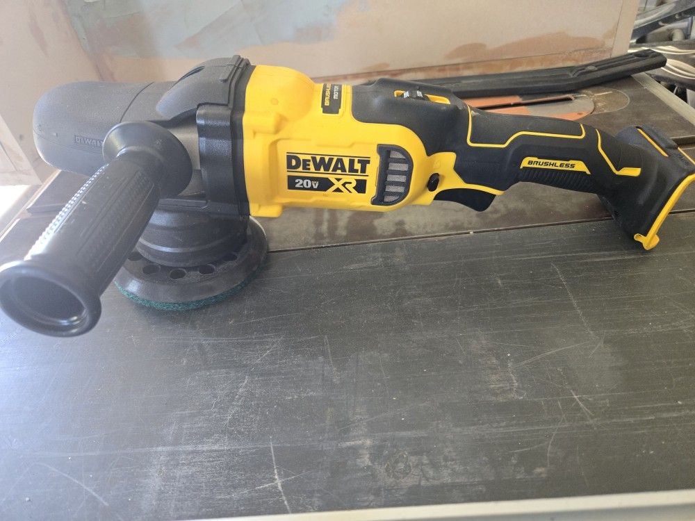 Dewalt Variable Speed Random Orbit Polisher