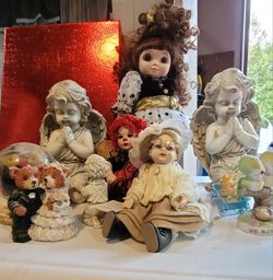 Doll's