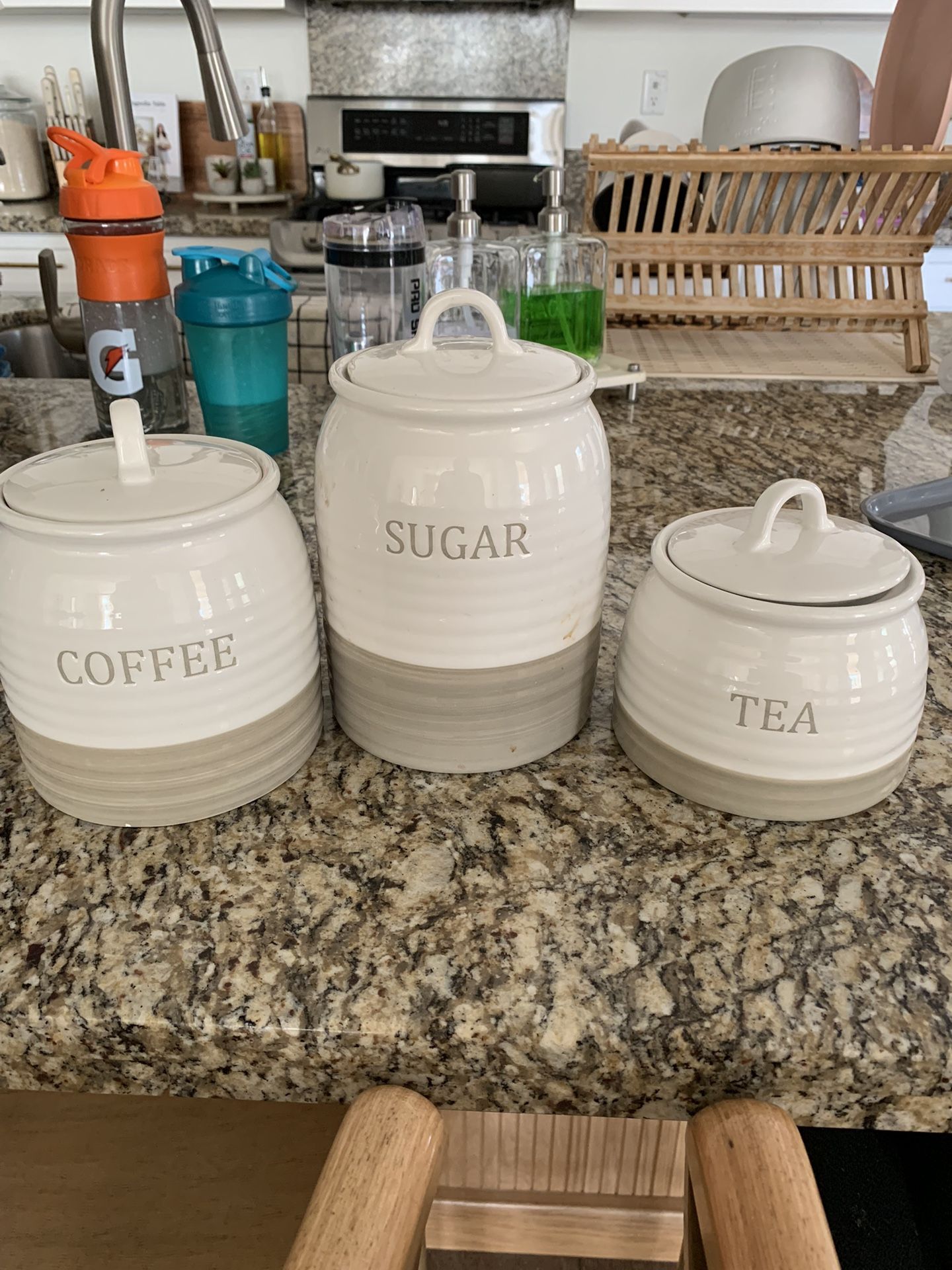 Kirklands Coffee, Tea, And Sugar Ceramic Set