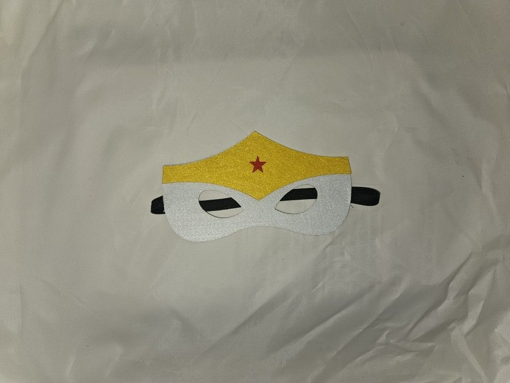 Wonder Woman Felt Mask Costume Accessory