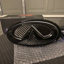 Infiniti Q50 Led Emblem Carbon Fiber 