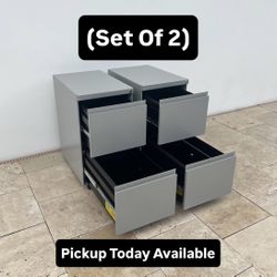 Office Metal File Cabinets (Set Of 2) Pickup Today Available (NO KEYS)