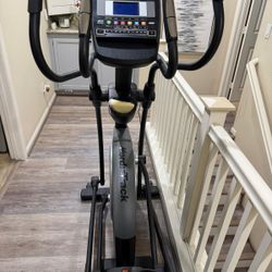 Elliptical NordicTrack E6 and NordicTrack  ACT