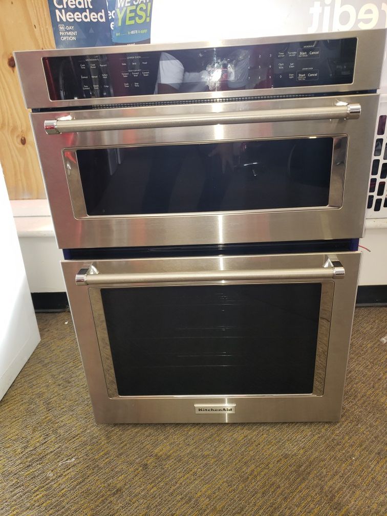 Kitchenaid 30" single electric convection wall oven with builtin