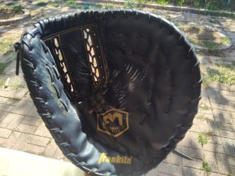 Franklin Sports Field Master Baseball First Baseman's Mitt, 12.5 in, Black/Gold, Right Hand Throw