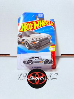 Hot wheels -1982 toyot supra $7