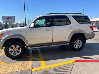 2003 Toyota Sequoia