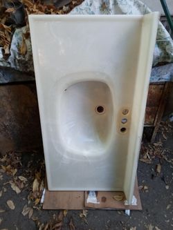 Cultured marble sink 19x37