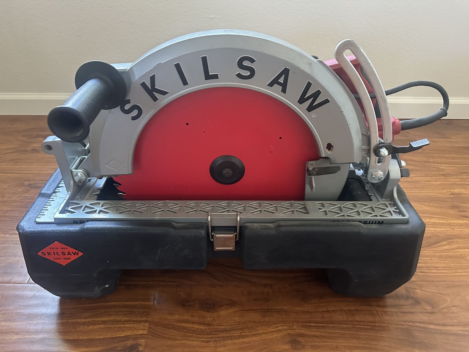 Skilsaw Beam 16 5/16”