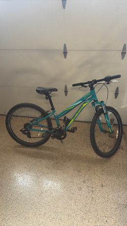 Specialized Hot Rock Youth Bike