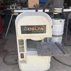 Delta Band Saw – Working