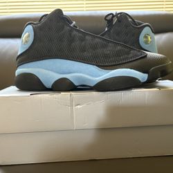Jordan 13 black University Blue. Size 11