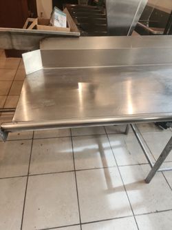 Stainless Steel Commercial Dish Table