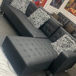 Sofa Cama Nuevo. Ask For Price 