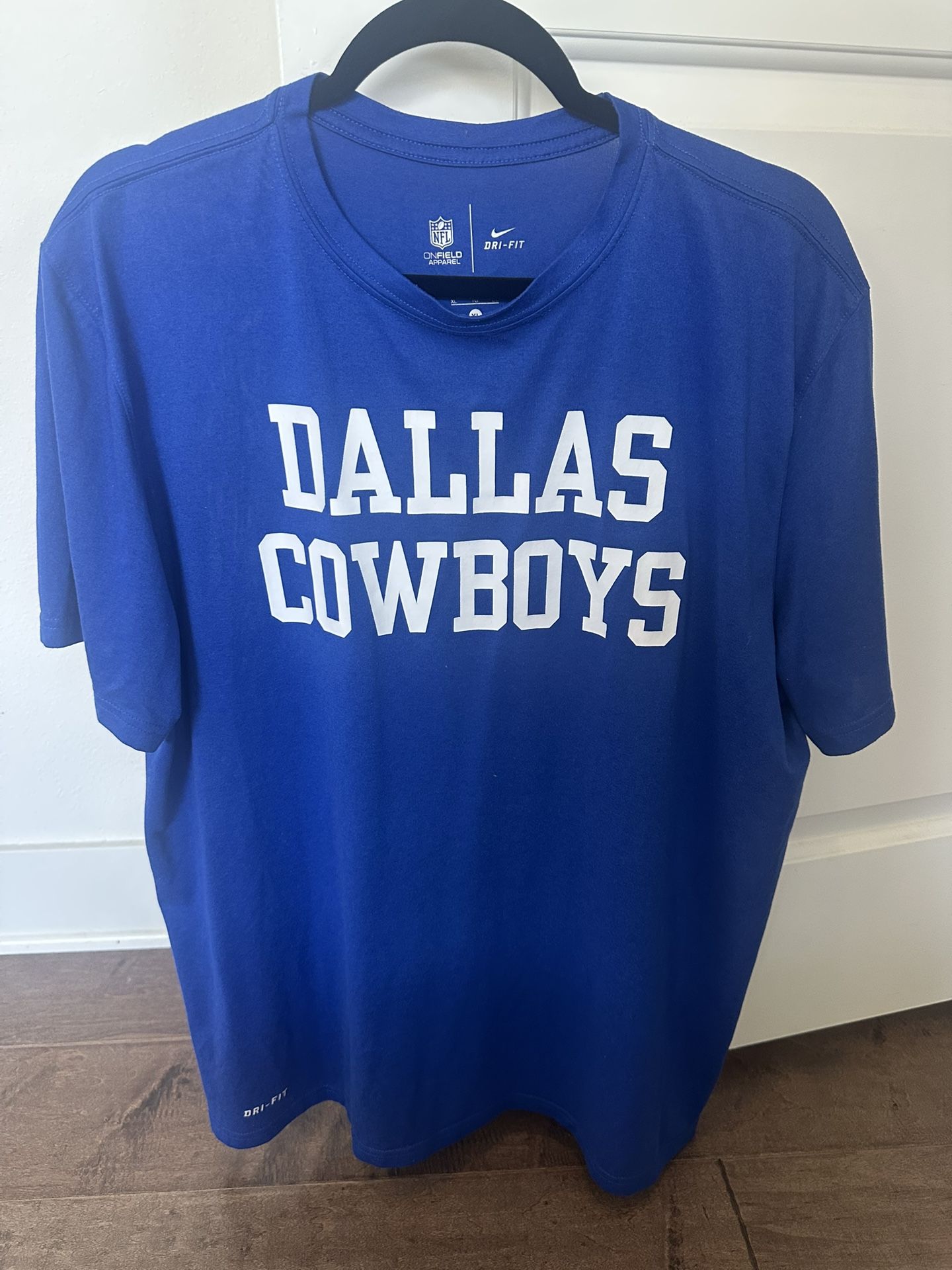 Dallas Cowboys Practice Shirt - Workout Tshirt - Men’s XL