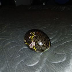 No Name Designer Egg
